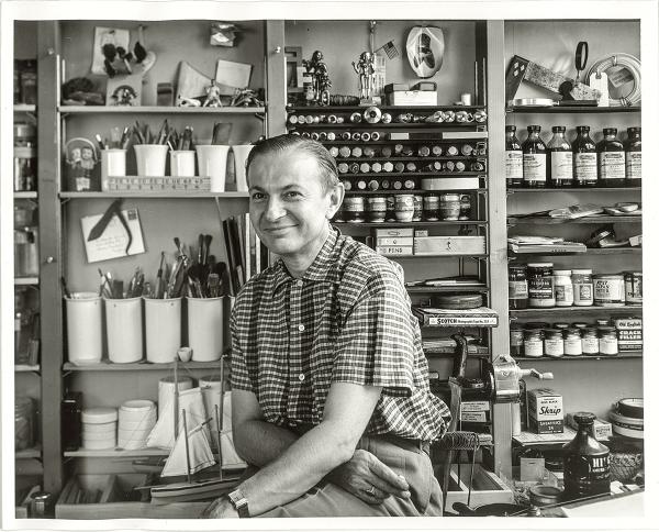 Alexander Girard